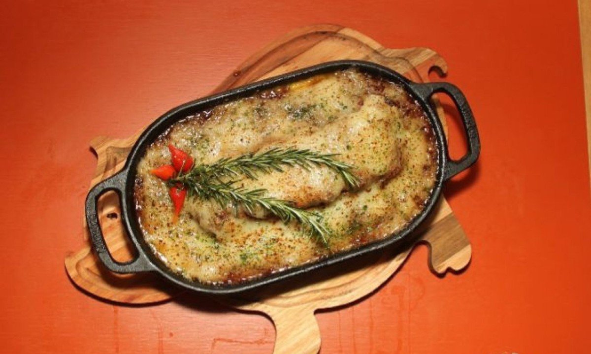 Bistrô Garagem do Gunda apostou em prato com costelinha