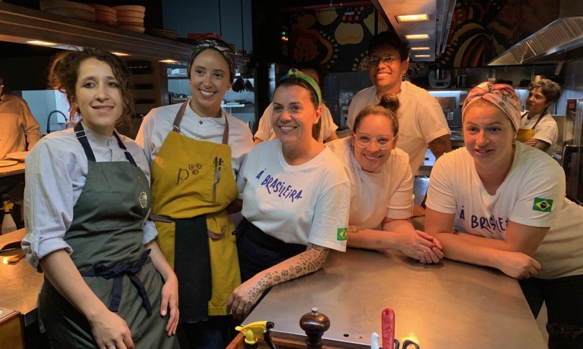 O jantar foi comandado por mulheres, incluindo as convidadas e as que fazem parte da equipe do restaurante -  (crédito: Celina Aquino/EM/D.A Press)