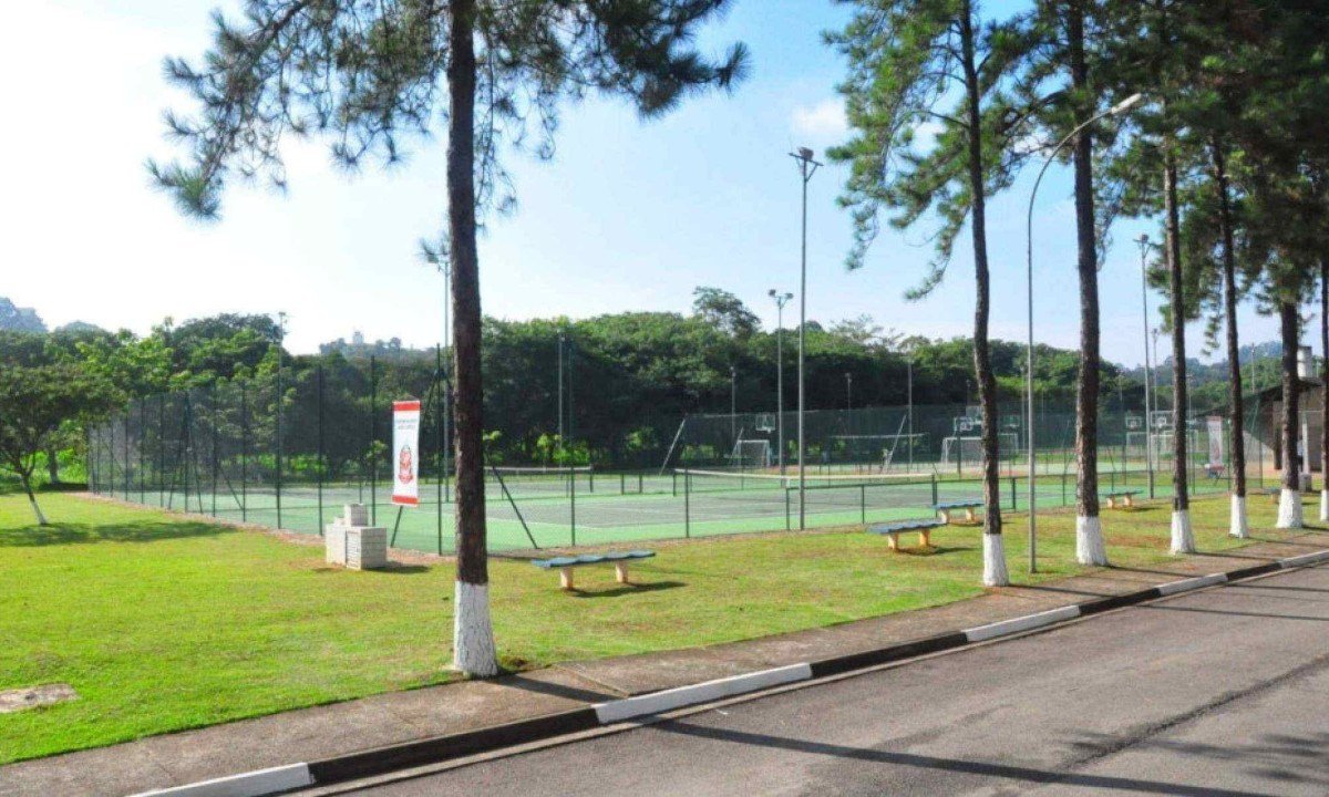 TCE-SP vê risco de desperdício e barra edital da Vila Olímpica Mário Covas -  (crédito: Platobr Economia)