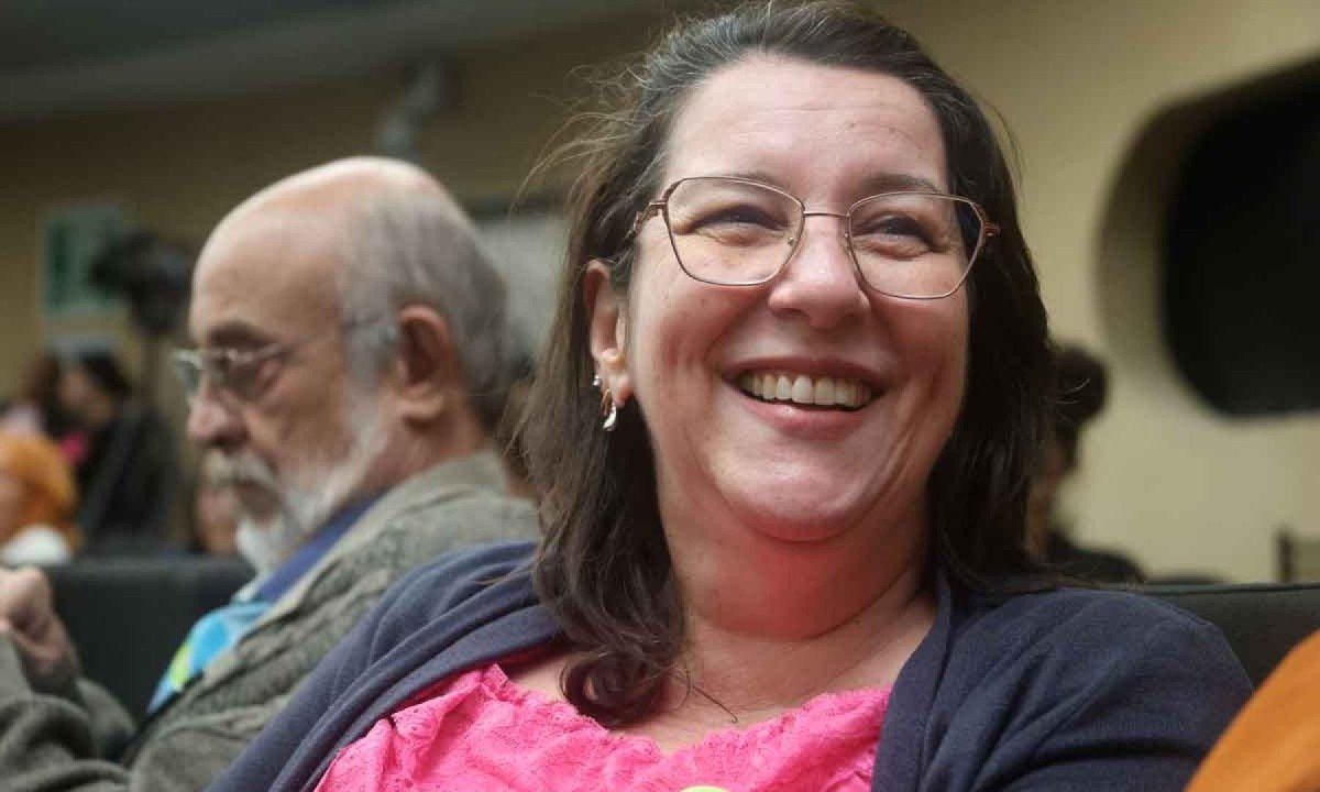 Patrícia Guimarães frequenta o projeto Sempre um Papo há três décadas, foi ver Mia Couto em outubro deste ano e não se esquece do encontro com Jô Soares em 1995 -  (crédito: Marcos Vieira/EM/D.A Press)