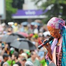 Fabinho do Terreiro comanda tributo a Dona Jandira no campus da UFMG - Gladyston Rodrigues/EM/D.A Press/1/3/2014