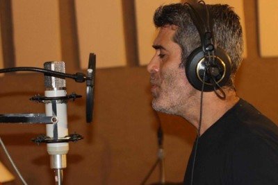 Integrante das bandas de Caetano, Adriana Calcanhotto e Iza, Jorge Continentino lançou 'Entre o Sol e o sonhar' em abril, mas faz primeiro show somente agora devido à agenda -  (crédito: Murilo Jones/Divulgação)