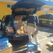 PRF intercepta carga do Paraguai com eletrônicos destinados a BH - PRF/Divulga&ccedil;&atilde;o