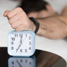 Sono na medida certa: dormir pouco e até demais pode favorecer enxaqueca - Freepik