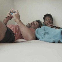 Documentário apresenta a realidade e o amor de famílias LGBTQIAPN+