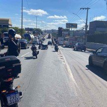 Motociclista fica ferido em acidente com carro próximo a outlet de Contagem - TransCon/Reprodução