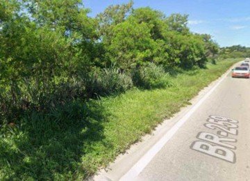 Corpo estava em cova rasa às margens da BR-259, nas proximidades do bairro SIR -  (crédito: Reprodução/Google Street View)