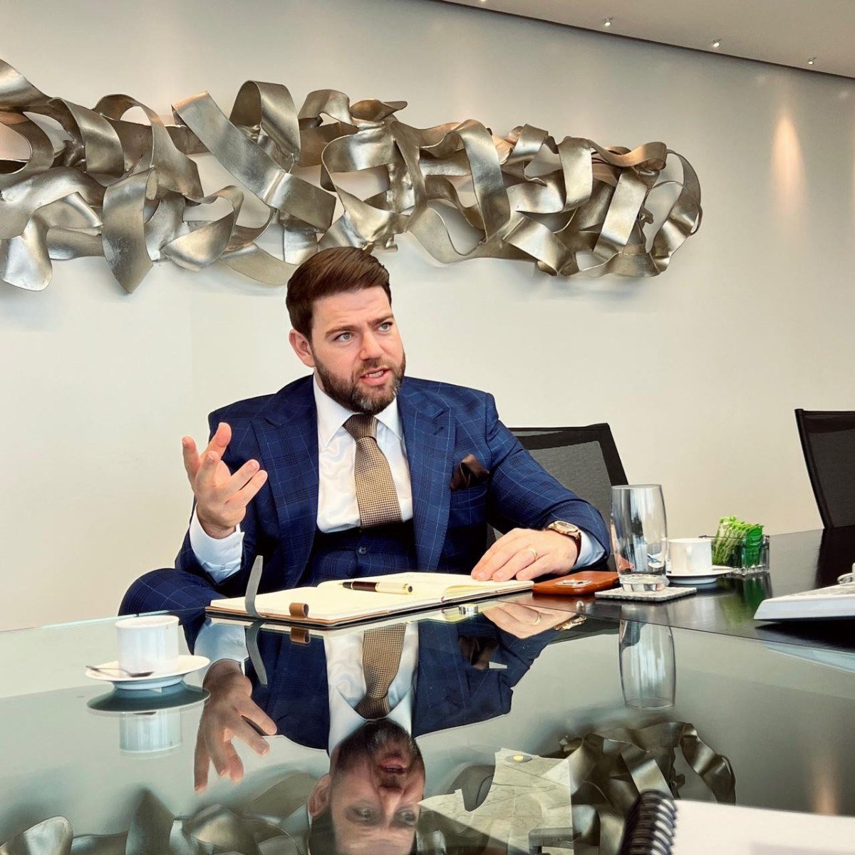 Linchamento virtual é desafio para a justiça na era digital - DINO