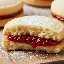 TJMG mantém condenação de fabricante e supermercado por biscoito com larvas - Google Gemini / Imagem Ilustrativa