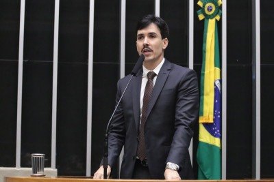 Euclydes Pettersen foi alvo de operação da PF sobre fraudes no INSS -  (crédito: Bruno Spada / Câmara dos Deputados)