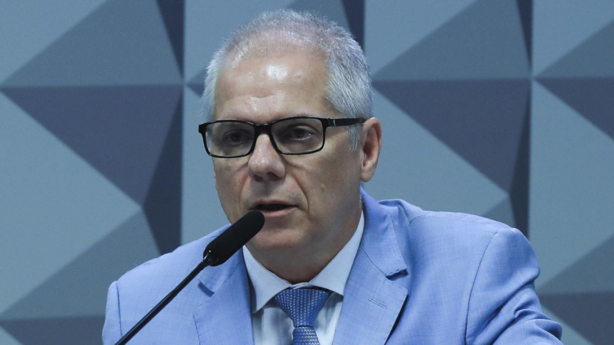 Fora da CPI, o escândalo do INSS está subindo de patamar - Platobr Politica