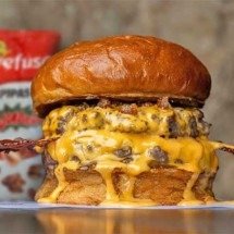 Hambúrguer espanhol é eleito o melhor do mundo; veja o top 10 -  - Reprodução do Instagram @hundredburgers_