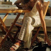 Sandália de plástico vegana nacional  -  (crédito: Divulgação)