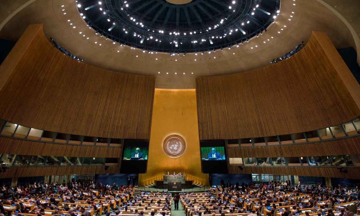  Nem a COVID ensinou nada à ONU, que ainda insiste em passar mais tempo em gigantescas e caríssimas reuniões presenciais para impressionar
 -  (crédito: Amanda Voisard/ONU/Divulgacao 15/9/19)