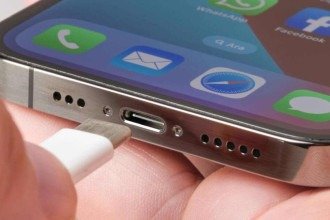 Quanto custa deixar o celular carregando a noite toda?