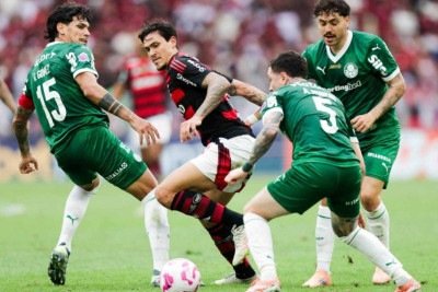 A liga de futebol europeia que mais se assemelha ao Campeonato Brasileiro -  (crédito: Platobr Economia)