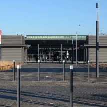 Pra quem não viu:  Pequena cidade francesa derrota gigante do comércio em ‘queda de braço’ -  F-VALSO - wikimedia commons 