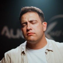 Caporezzo estreia como cantor sertanejo em vídeo nas redes sociais - Redes Sociais/Reprodução