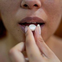 Por que aqui pode? Remédio popular no Brasil é vetado nos Estados Unidos e Europa - Danilo Alvesd/Unsplash