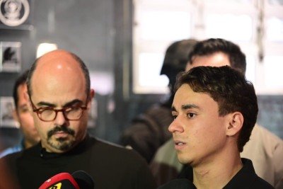 Nikolas Ferreira (PL-MG) ao lado do vice-governador Mateus Simões (PSD) -  (crédito: Leandro Couri/EM/D.A. Press)