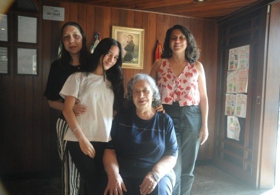 Quarta geração já trabalha em restaurante de BH que começou com mercearia