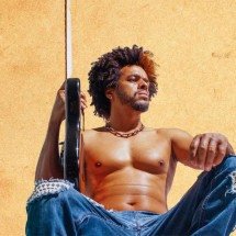 Tiocapone faz show para lançar 'O lado negro das coisas' - Fabricio Lourenso/divulgação