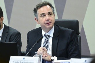 Pacheco condiciona permanência política ao seu arco de aliados