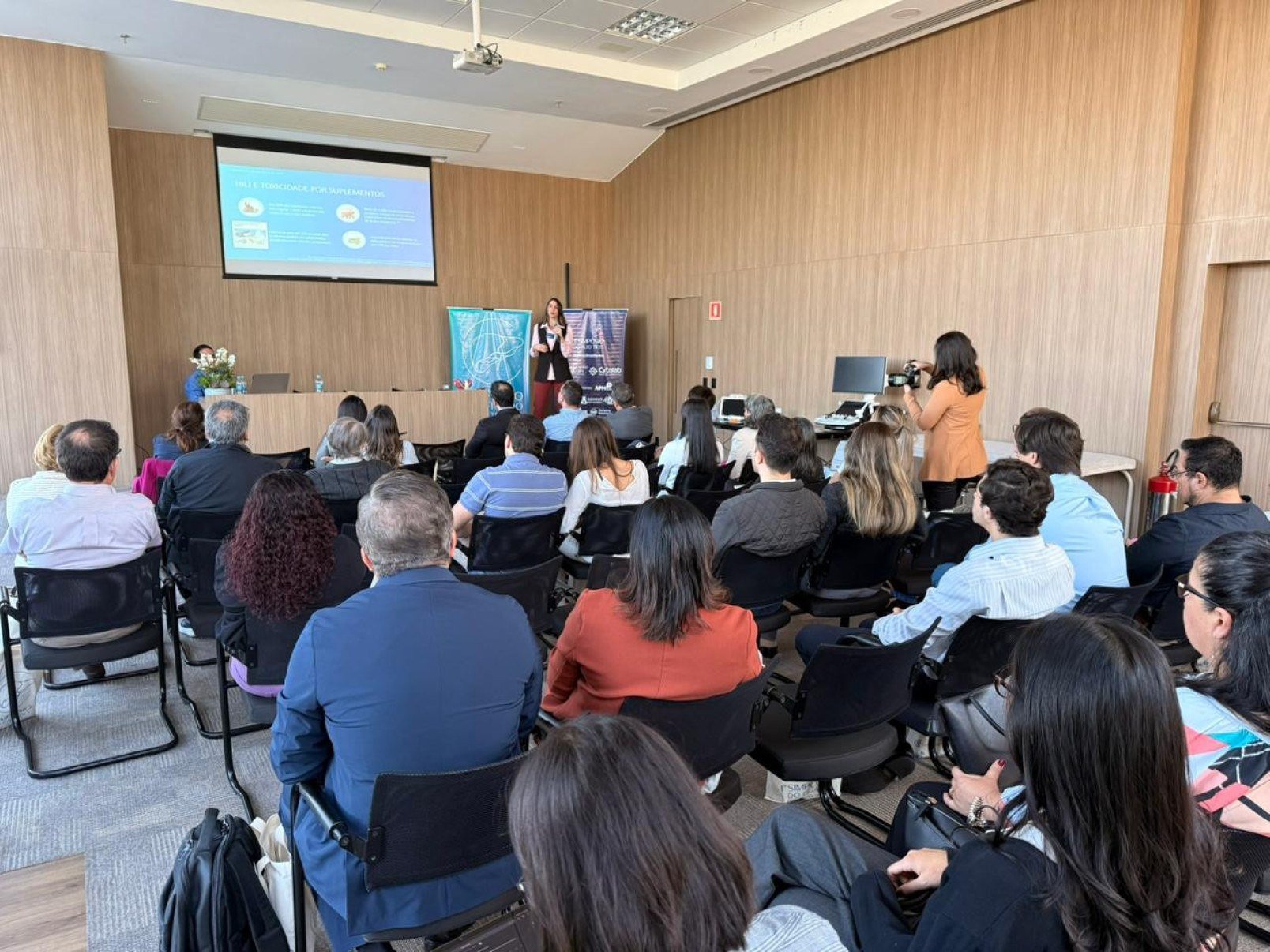 Life Genomics participa de Simpósio do Fígado do Alto Tietê - DINO