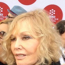 Sydney Sweeney volta a ser criticada: ‘frágil e minúscula’ - Greg Hernandez wikimedia commons 