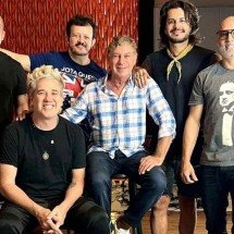 Flávio Venturini e Jota Quest gravam 'Linda juventude' - ARQUIVO PESSOAL