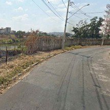 Executores matam a tiros e facada, depois deixam recado de gangue de bairro - Reprodu&ccedil;&atilde;o/Google StreetView