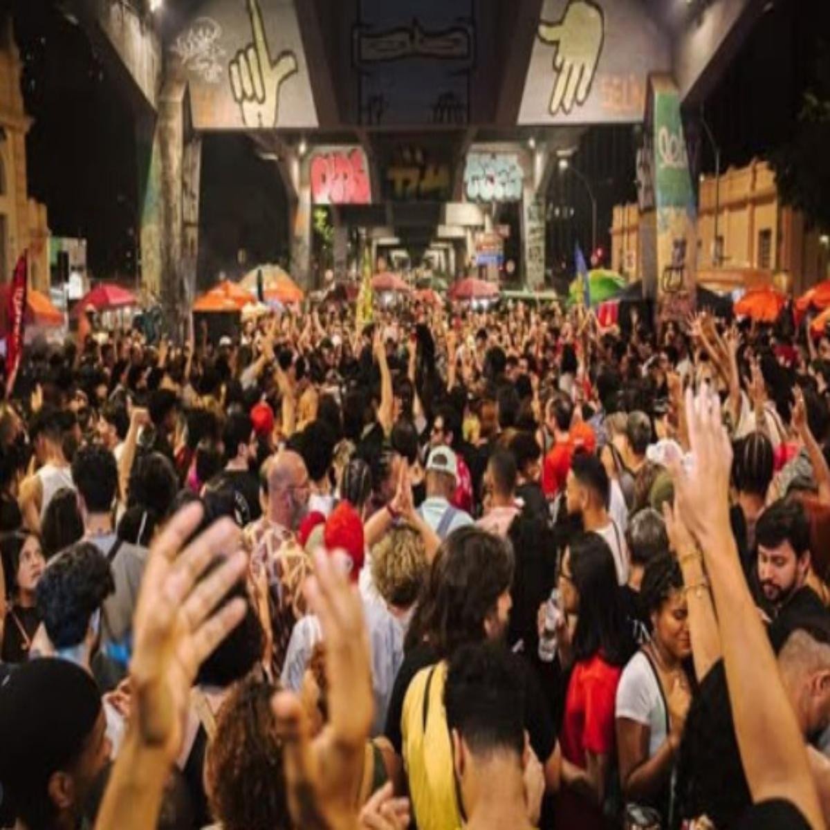 Samba do Arco acontece debaixo do Viaduto Santa Tereza
