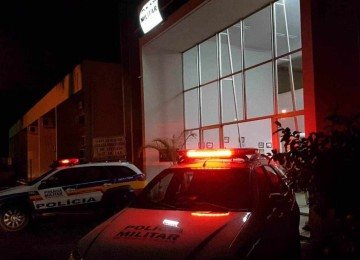 Pai denuncia que mãe deixa filhos sozinhos para se prostituir em Uberlândia -  (crédito: Divulgação/Viní­cius Lemos)
