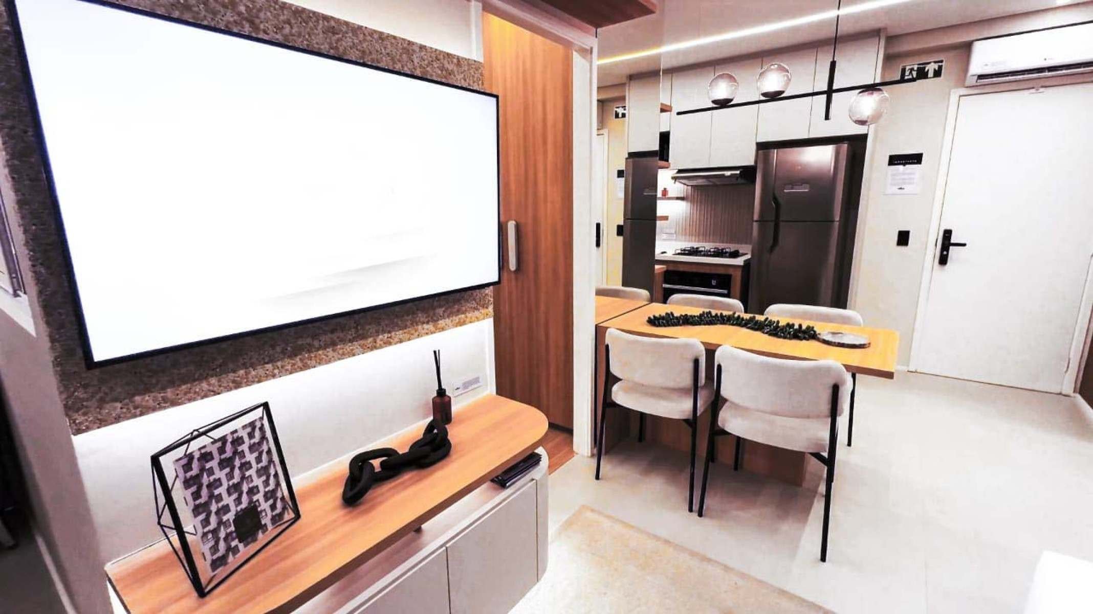 Imóveis populares passam a ter automação residencial - DINO