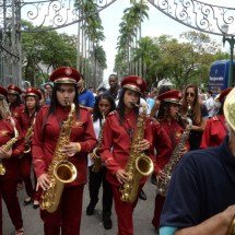 Praça da Liberdade vira palco da mineiridade com encontro inédito de bandas