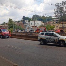 Corpo de homem é encontrado no Arrudas; é o 18º resgate no local neste ano - CBMMG/Divulga&ccedil;&atilde;o