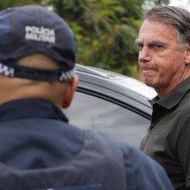 Aliados buscam justificar como 'surto' tentativa de Bolsonaro de romper tornozeleira - Sergio Lima - 14.set.2025/AFP