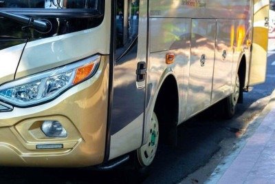 Vítima atravessava avenida quando ônibus a atropelou e passou por cima dela -  (crédito: Unsplash)