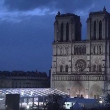 Antiga catedral gótica, Notre-Dame ressurgiu das cinzas apos incêndio - reprodução/tv globo