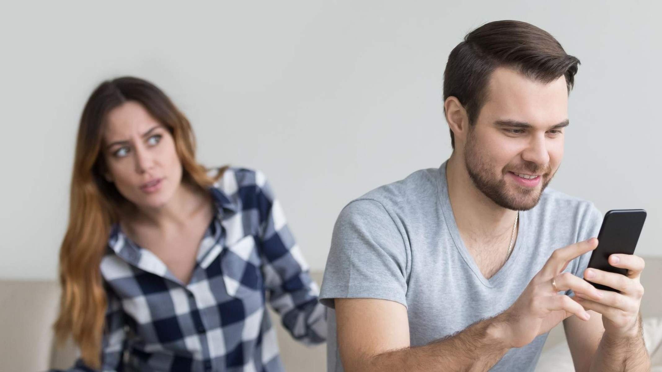Como uso do celular pode arruinar seu relacionamento - Getty Images