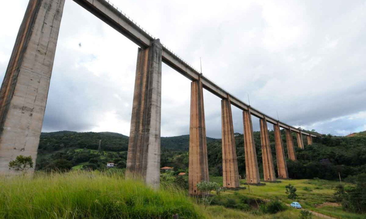 Ajustar os investimentos em infraestrutura para baixo implicará, basicamente, reduzir correspondentemente nossa capacidade de fazer a economia crescer
 -  (crédito: Beto Magalhaes/EM/D.A Press)