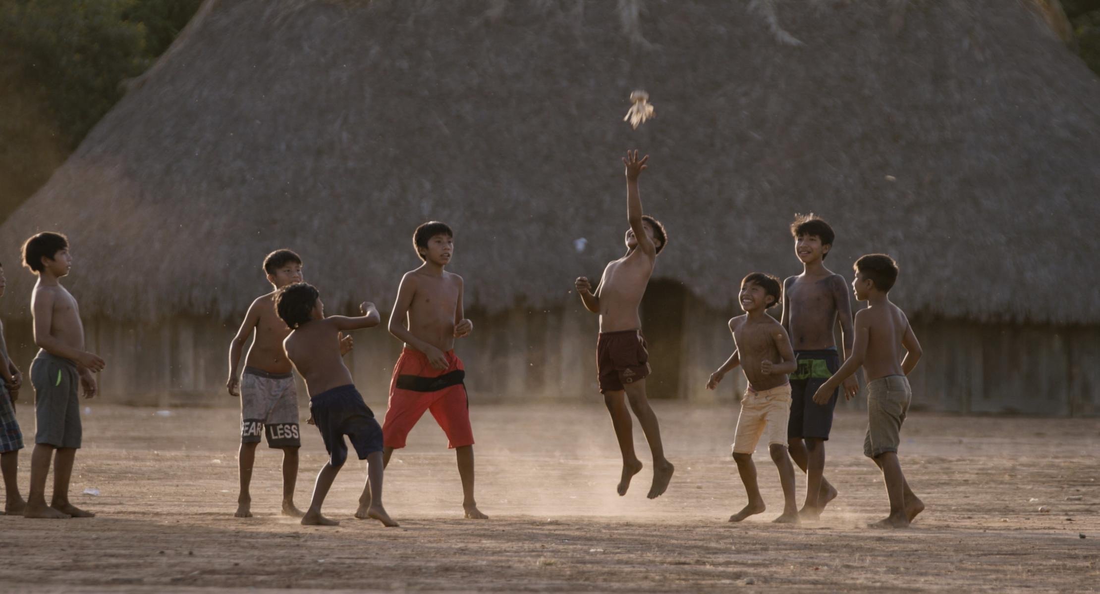 Filme "Do Colo da Terra" está disponível na ICPlay grátis - DINO
