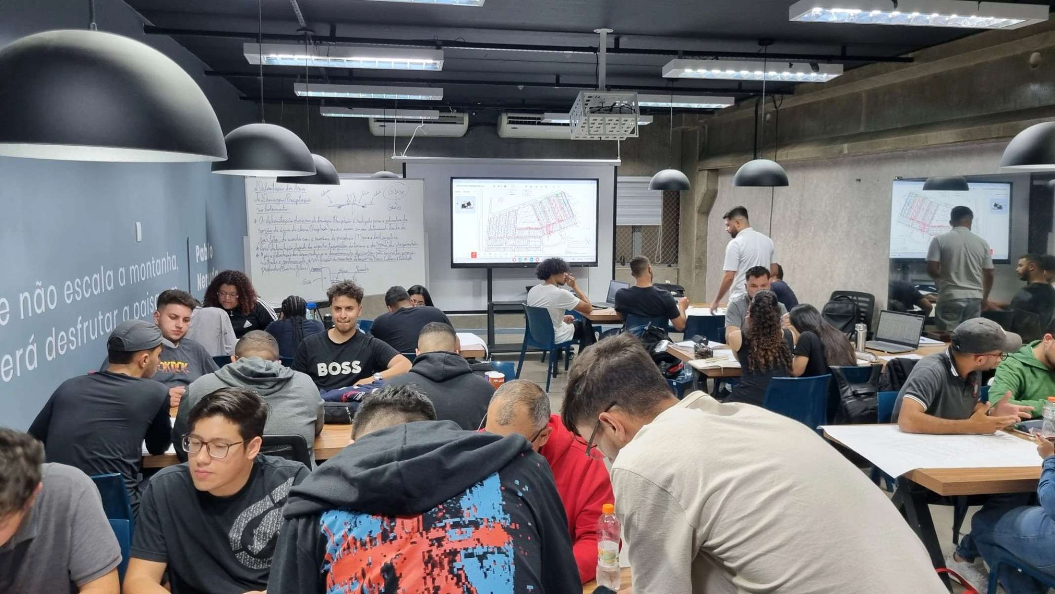 UniFECAF lança cursos focados em creators e influenciadores - DINO