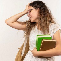 Fim do ano letivo intensifica ansiedade entre estudantes - Freepik