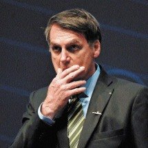 Bolsonaro e generais presos em regime fechado é um novo paradigma - Mauro Pimenel/AFP – 11/10/19