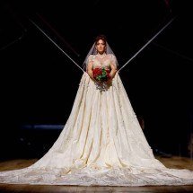 Laila Garin é noiva que tenta apagar memórias ruins em musical - Van Brigido/Divulgação