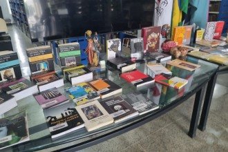 Exposição destaca ancestralidade e memória negra em Montes Claros