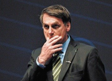 A reação dos aliados do ex-presidente Bolsonaro está sendo não reconhecer a derrota. Cresce no Congresso a ofensiva por uma anistia ampla -  (crédito: Mauro Pimenel/AFP – 11/10/19)