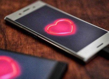 Celular, redes sociais e internet reconfiguraram o namoro -  (crédito: Pixabay/reprodução)