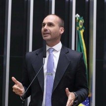 Eduardo Bolsonaro exalta pré-candidatura de Flávio e fala em "união" - Bruno Spada / Câmara dos Deputados